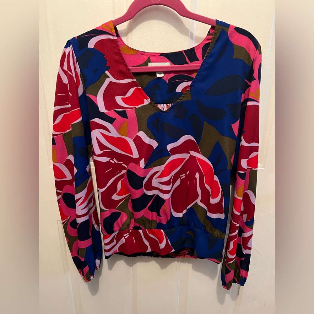 Evereve Allison Joy Red and Blue Blouse